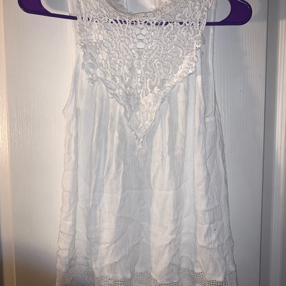 Entro White Lace Detail Sleeveless Blouse